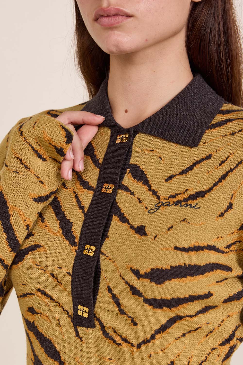 תמונת תקריב דוגמן של סריג מרינו