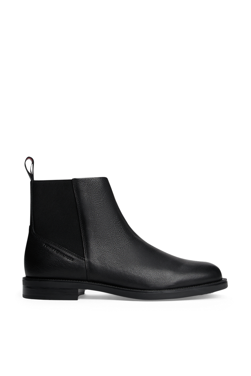 תמונה קידמית של מגפוני צ'לסי