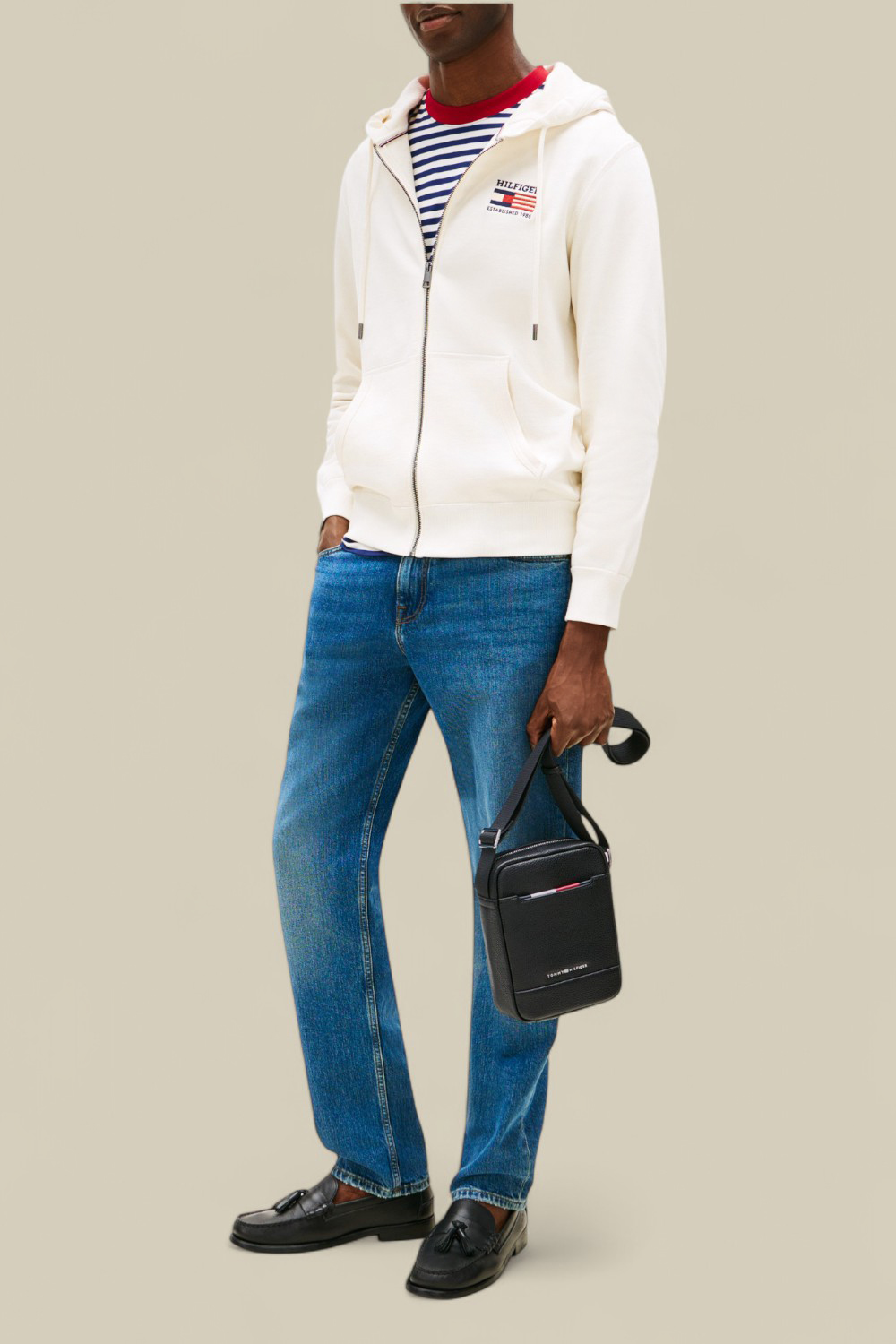 תמונת דוגמן קידמית של תיק קרוסבודי