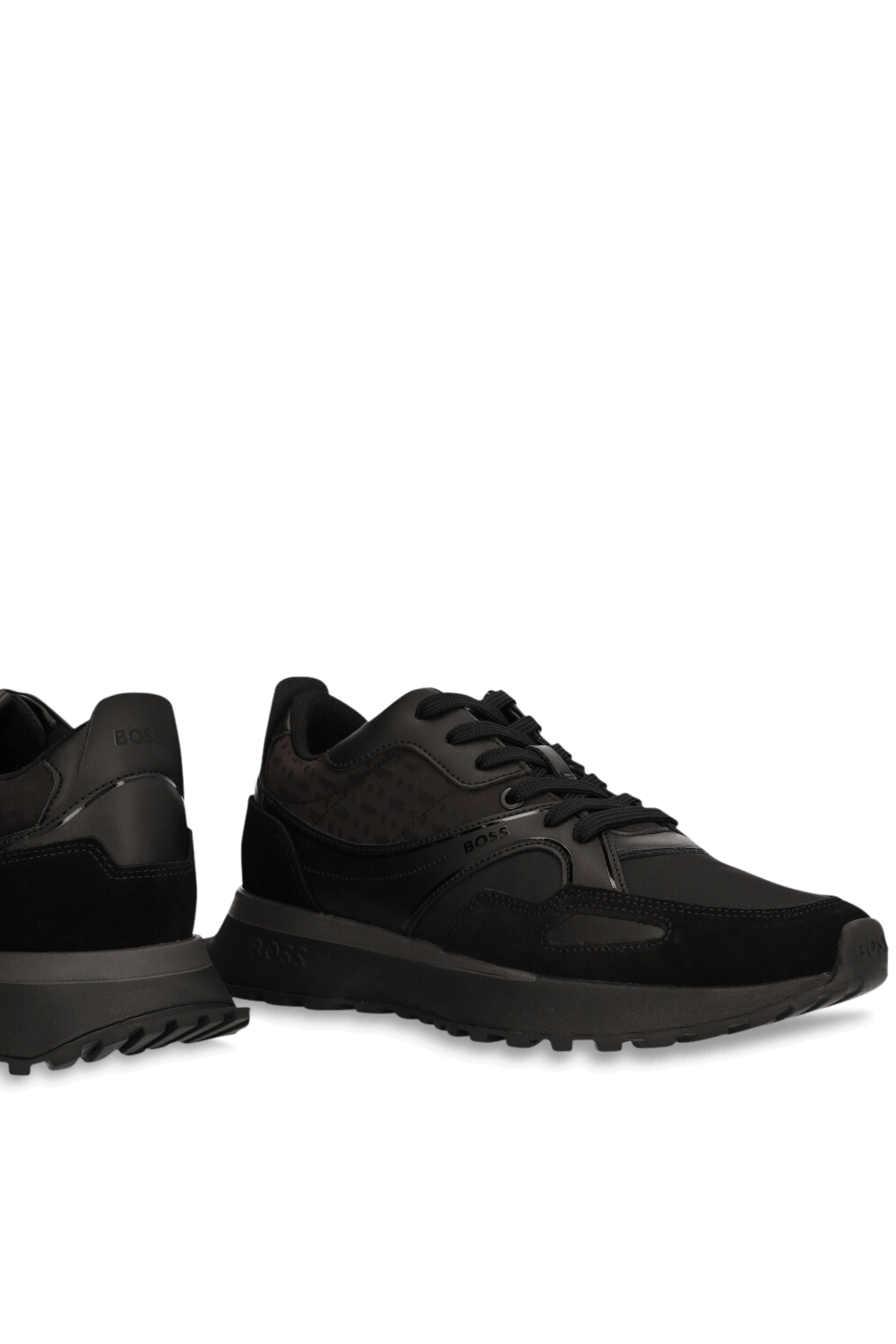 תמונת תקריב של נעלי סניקרס