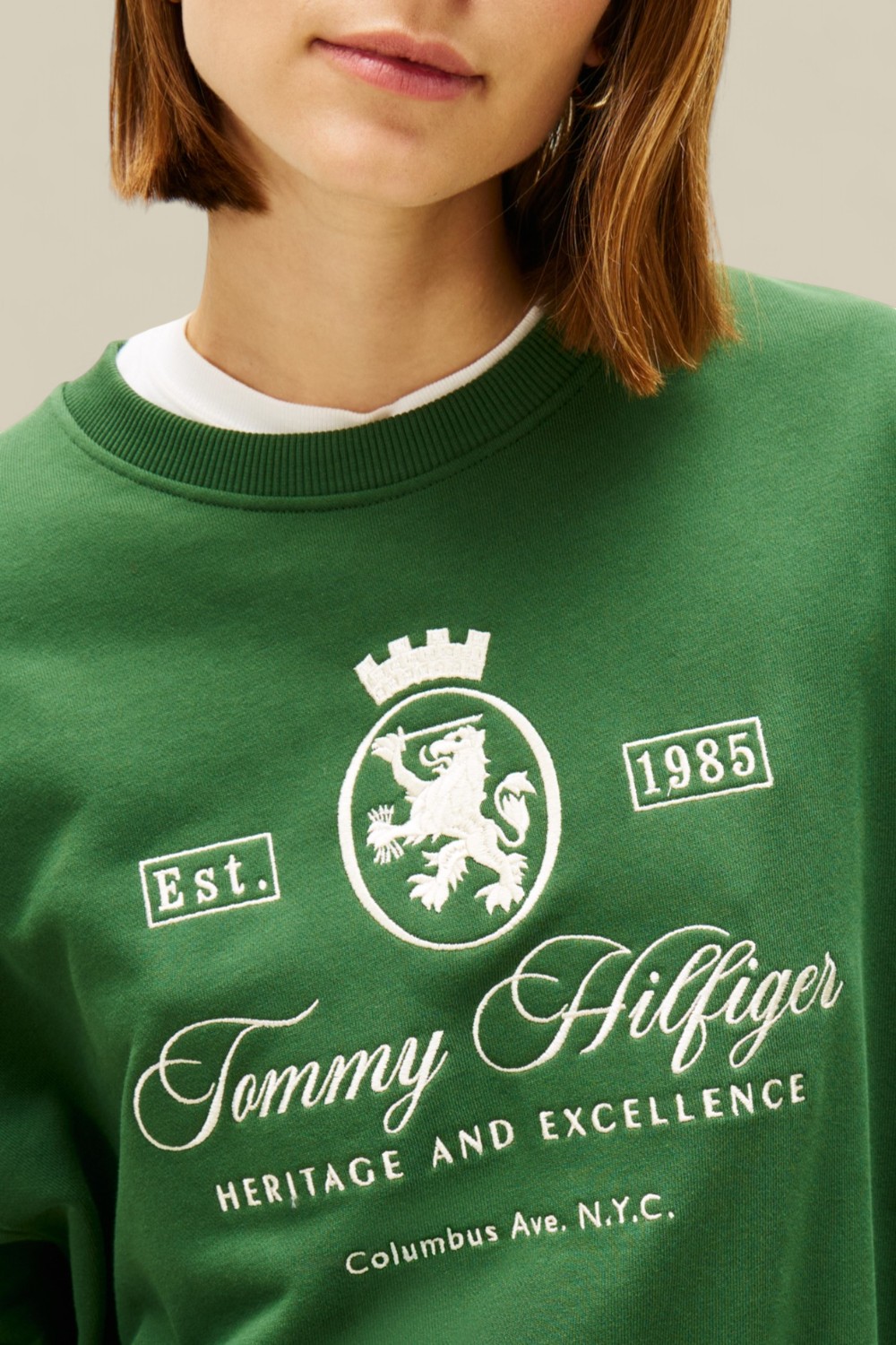 תמונת תקריב דוגמן של סווטשירט