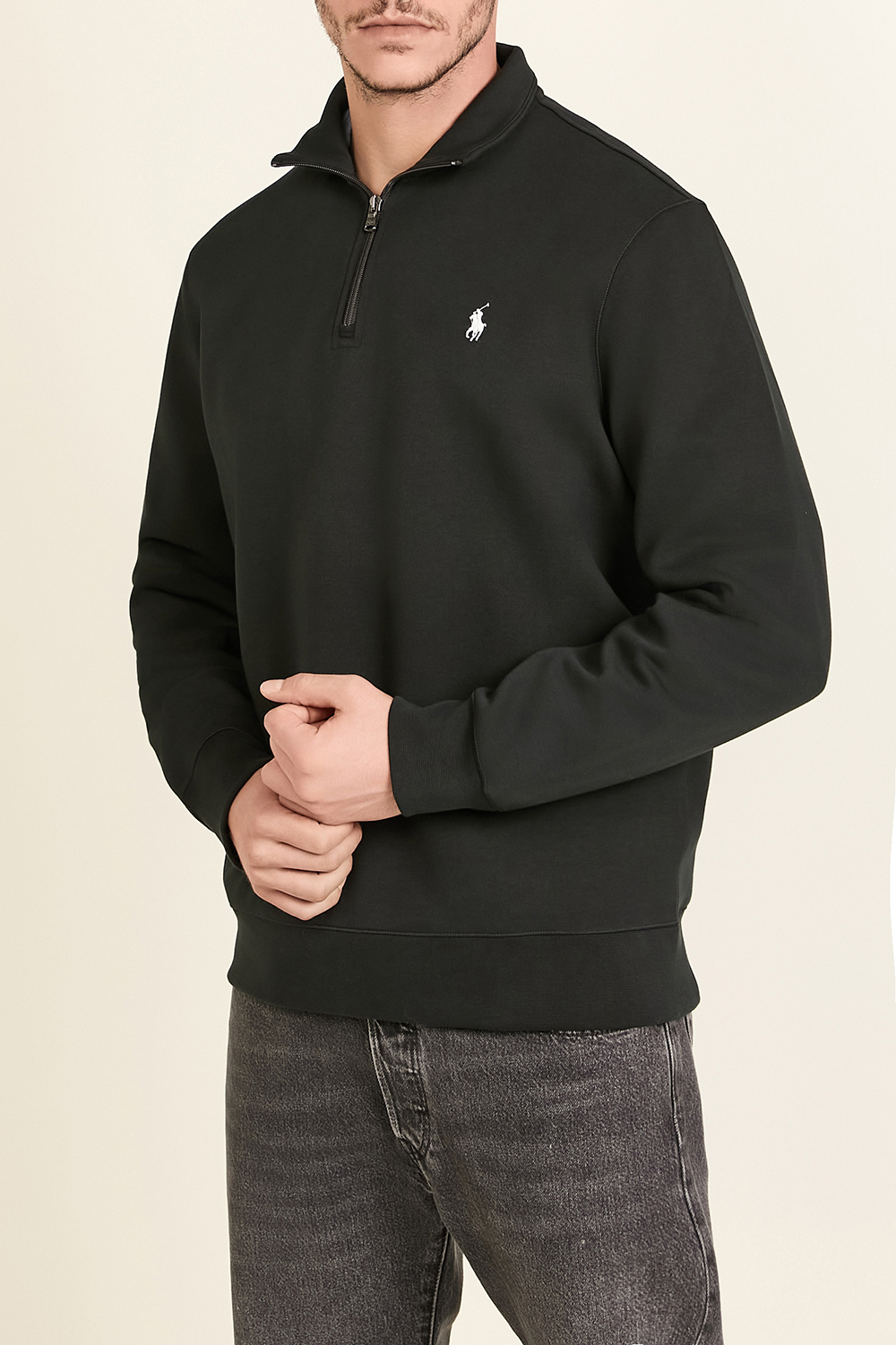 תמונת דוגמן קידמית של סווטשירט פולו