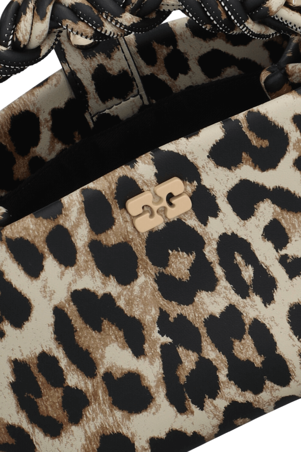 תמונת פנים של תיק בו מיני מנומר