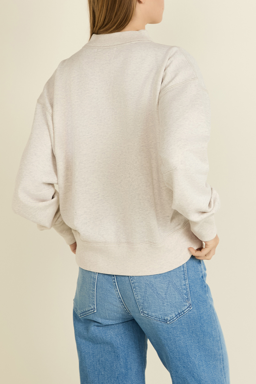 תמונת דוגמן אחורית של סווטשירט מובי