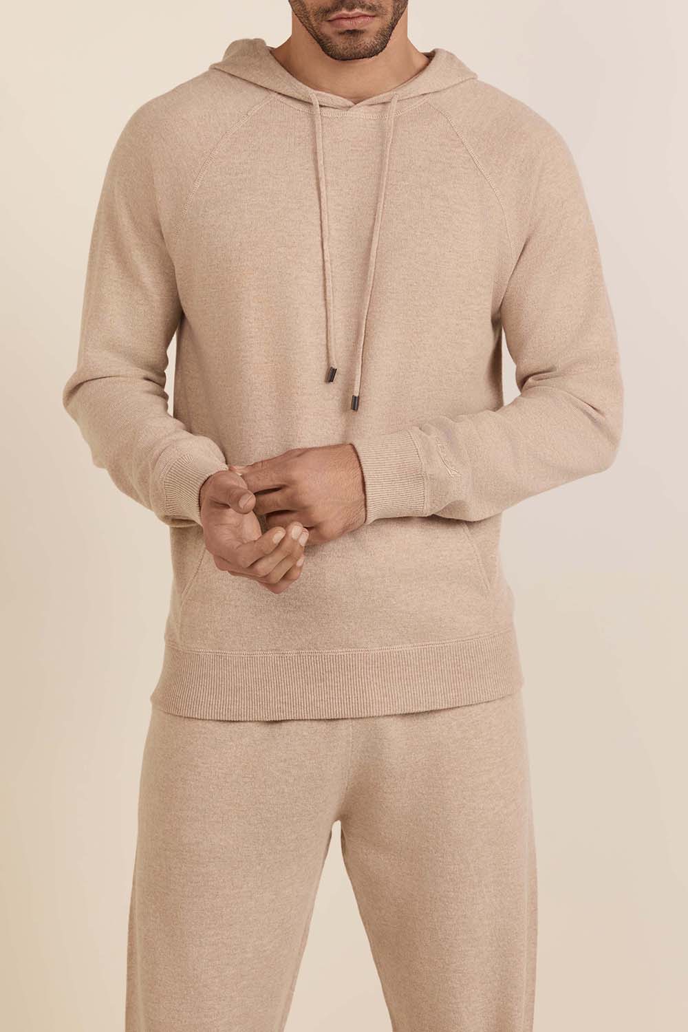 תמונת דוגמן קידמית של קפוצ'ון צמר