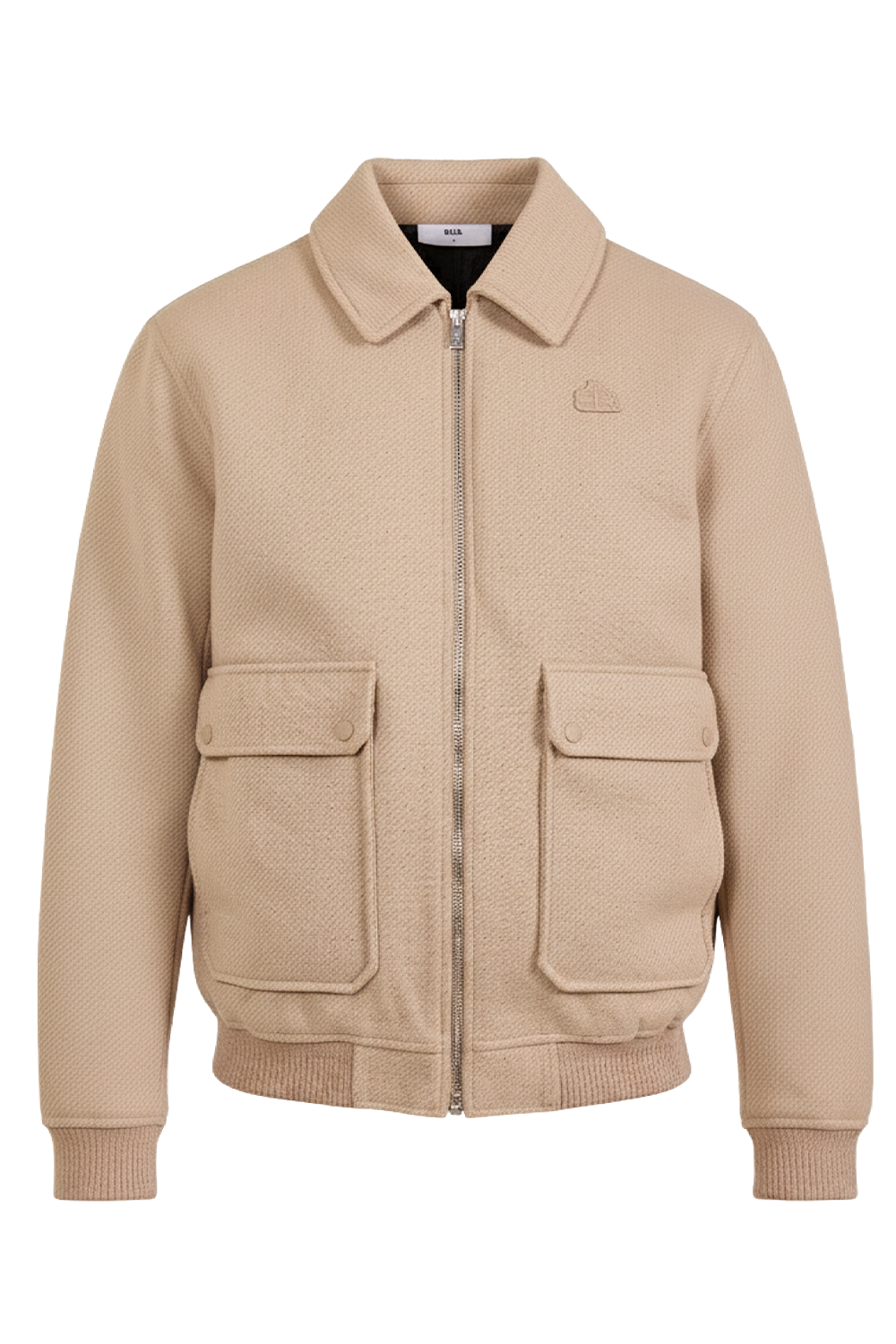 תמונה קידמית של ז'קט בריפוד קל