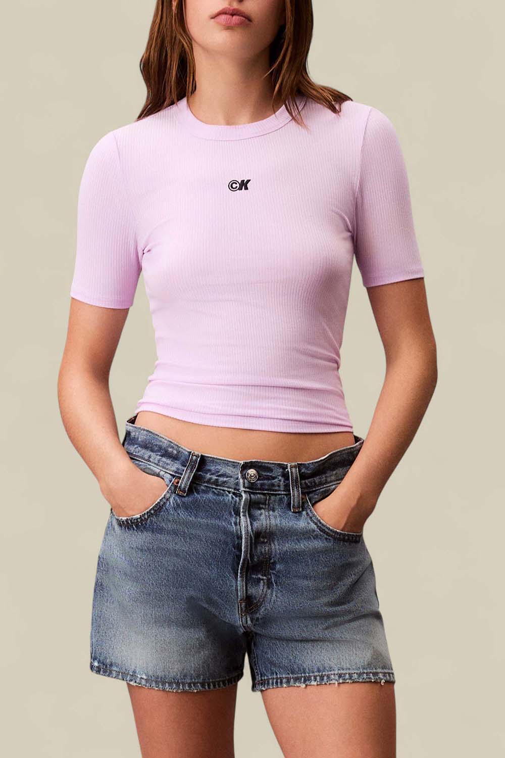 תמונת דוגמן קידמית של גופיית ריב