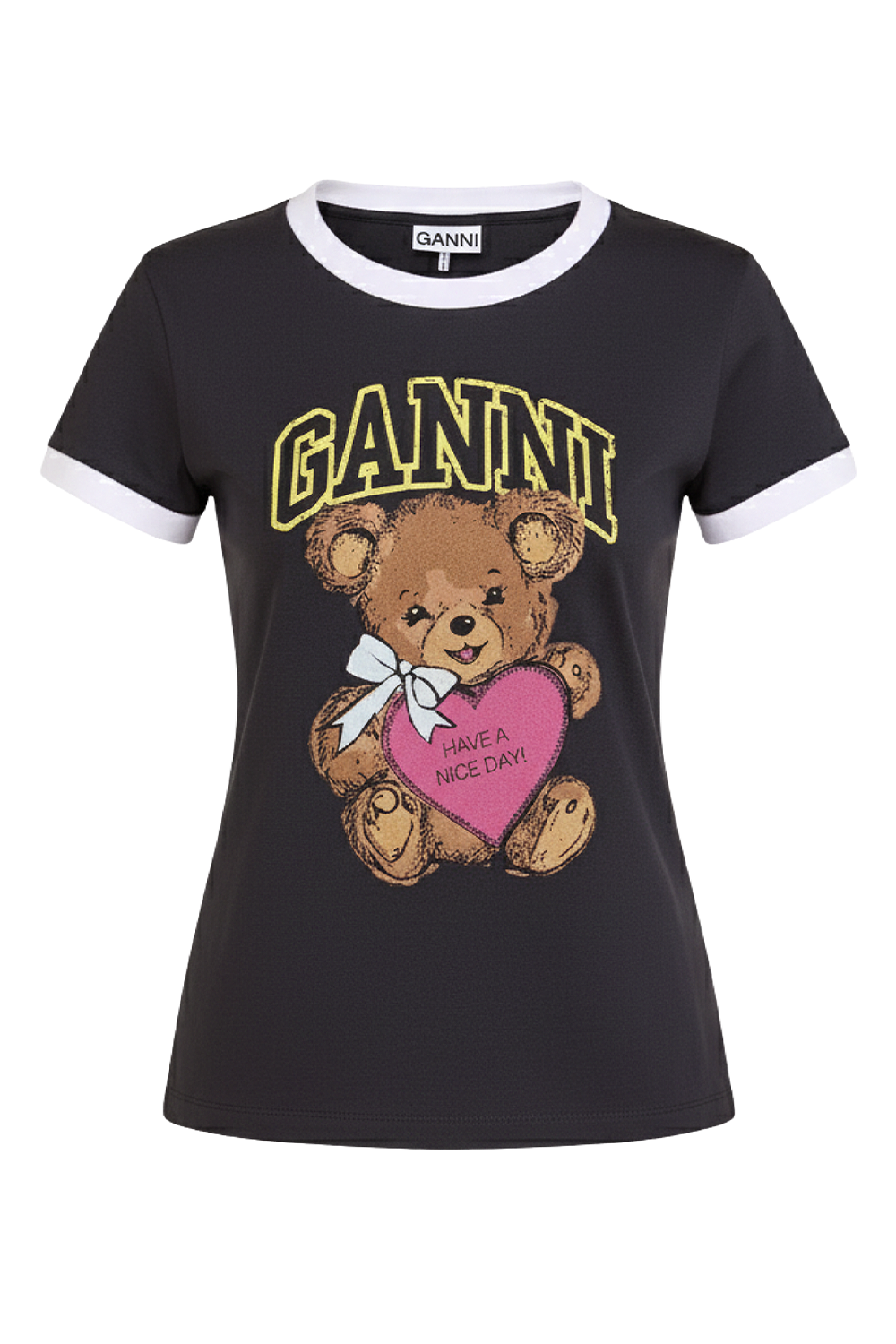 תמונה קידמית של חולצת טי