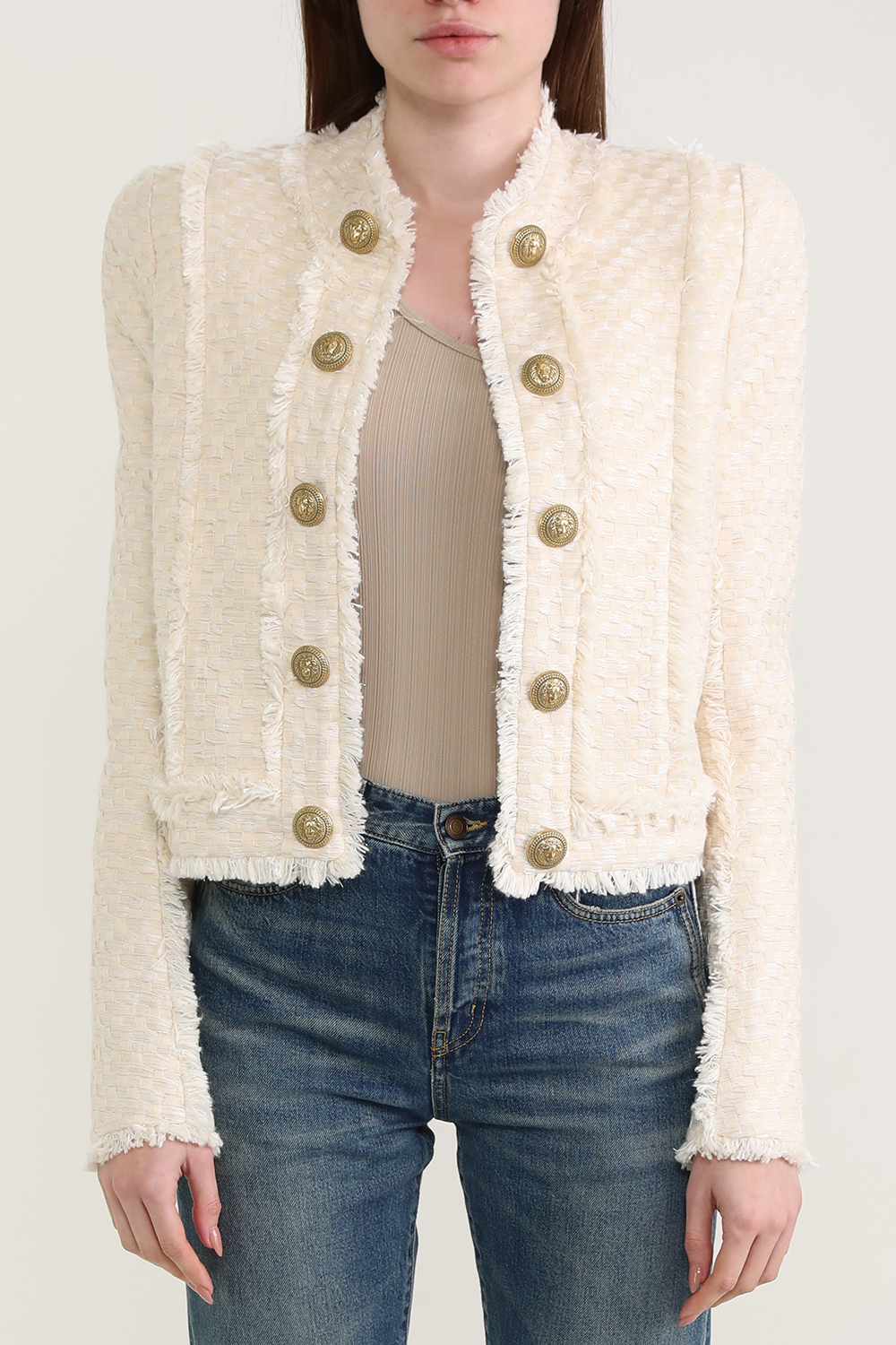 תמונת דוגמן קידמית של ז'קט מחויט עם פרנזים