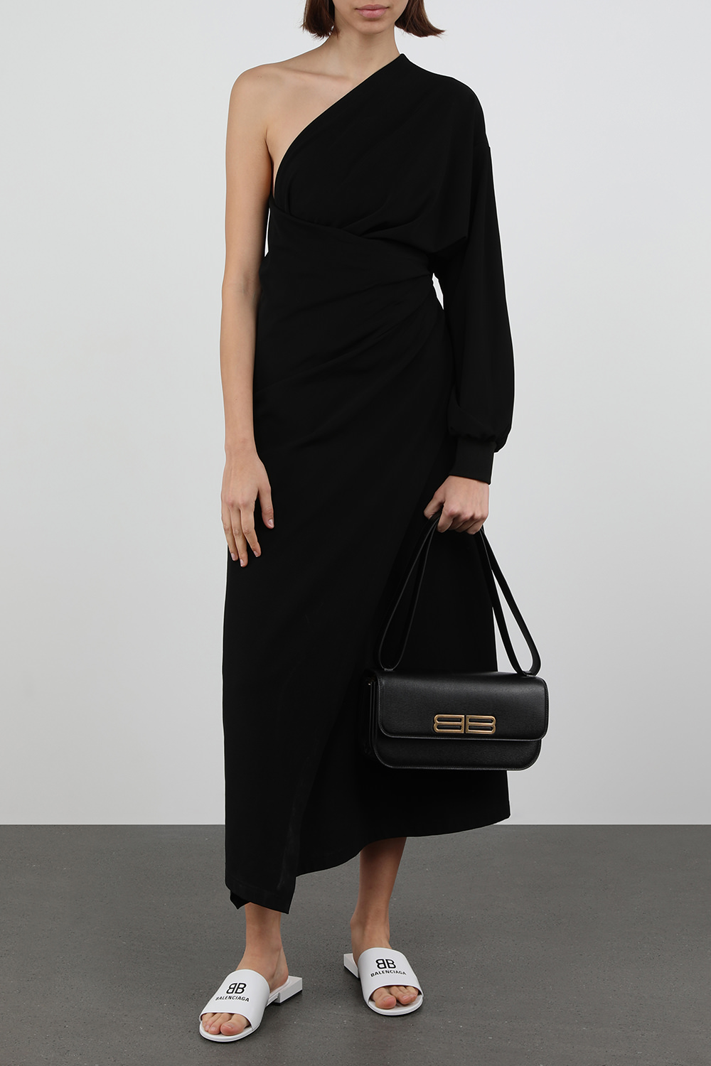 תמונת דוגמן קידמית של תיק כתף גוסיפ שחור