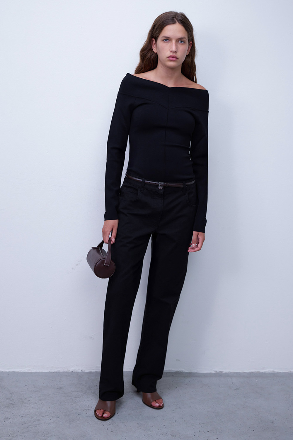 תמונת דוגמן קידמית של חגורה