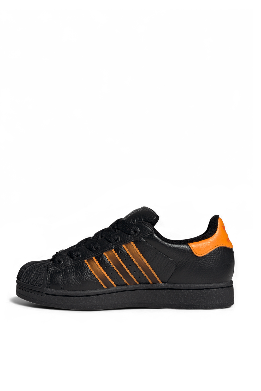 תמונה אחורית של נעלי סניקרס סופרסטאר II