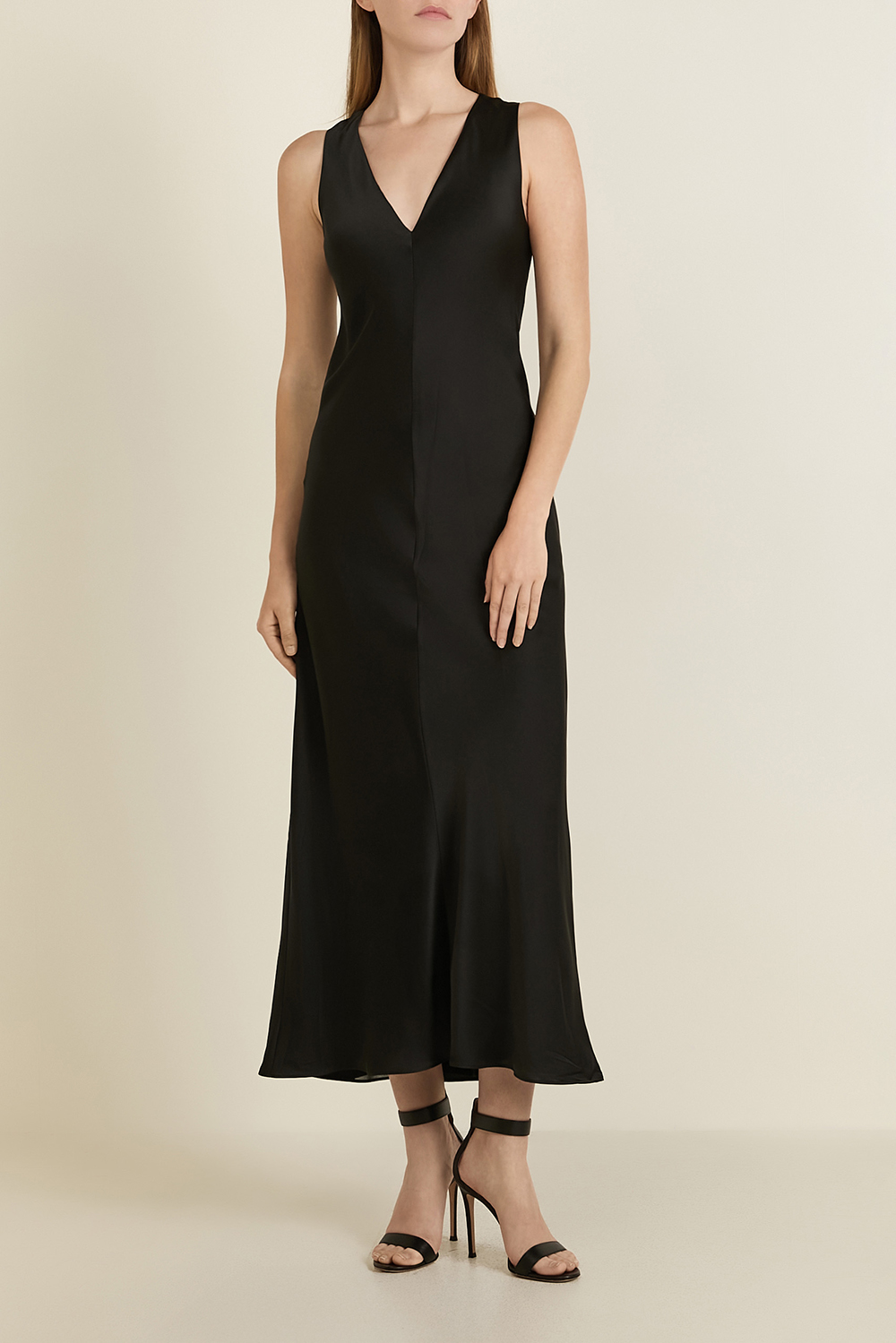 תמונת דוגמן קידמית של שמלת מקסי