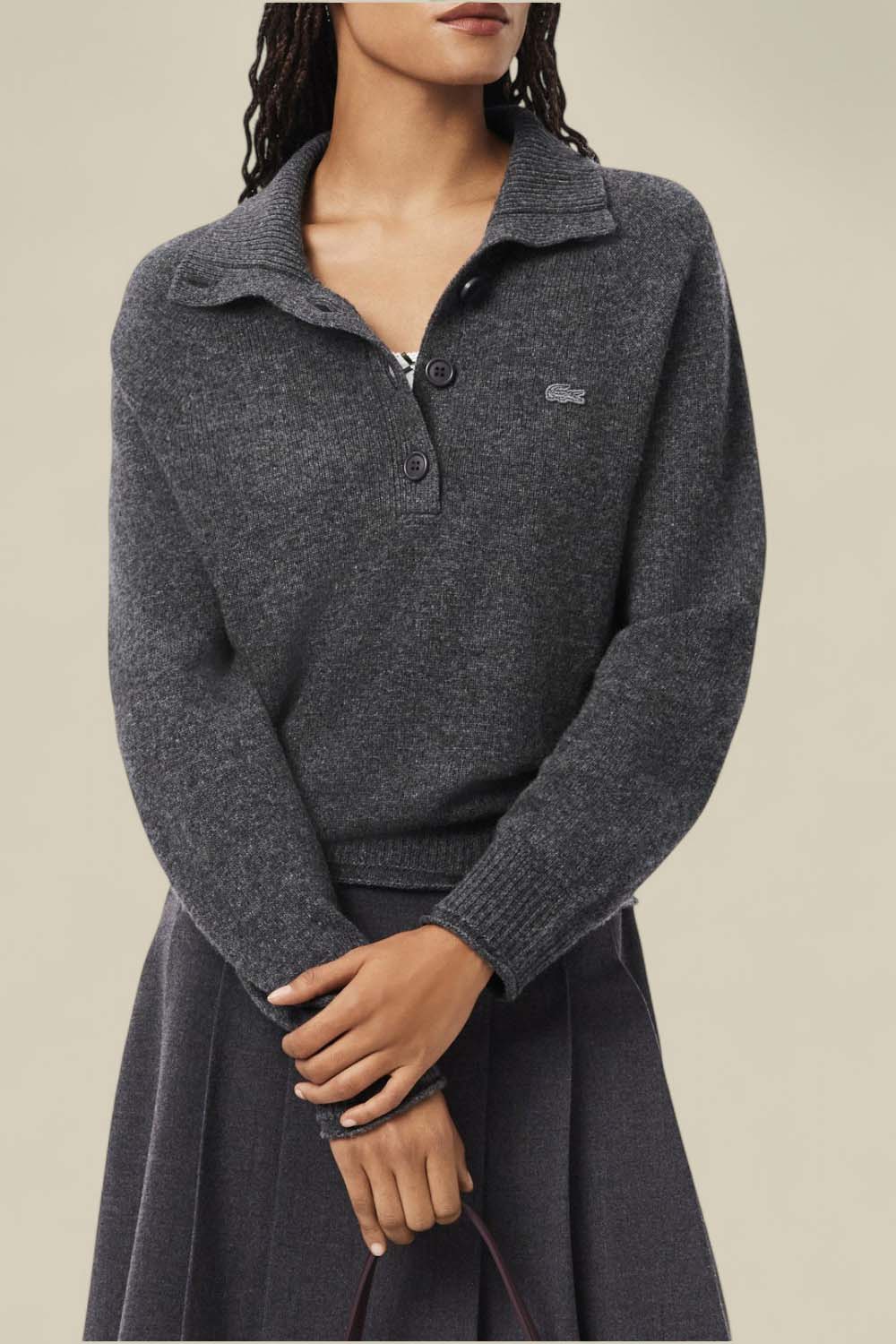 תמונת דוגמן קידמית של סריג צמר