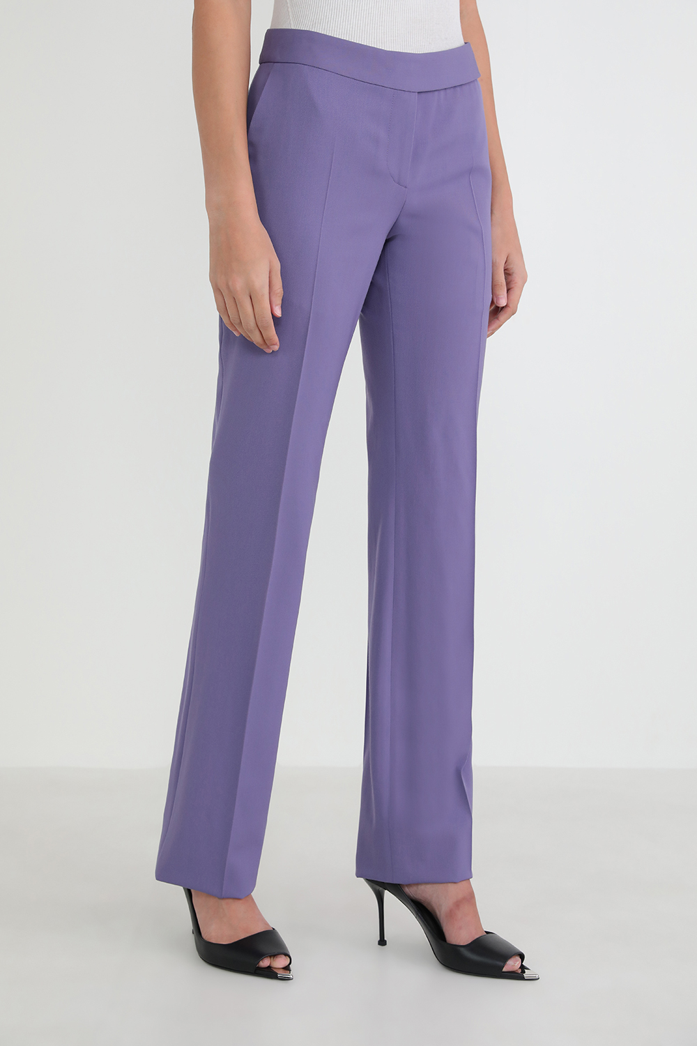 תמונת דוגמן קידמית של מכנסיים ארוכים מצמר