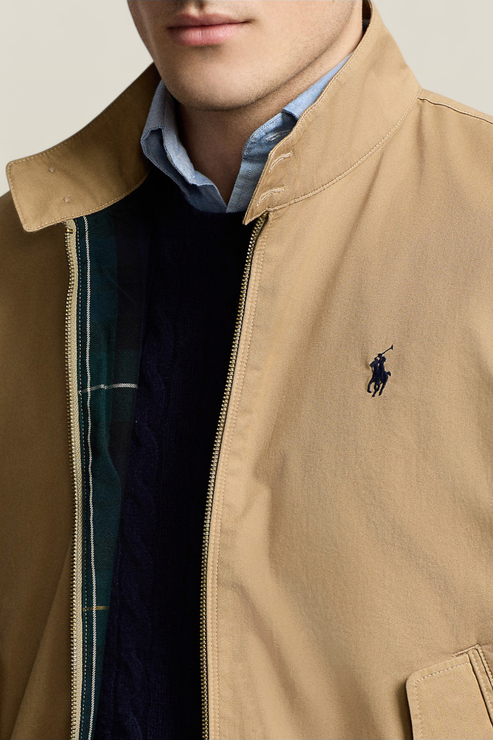 תמונת תקריב דוגמן של ז'קט כותנה