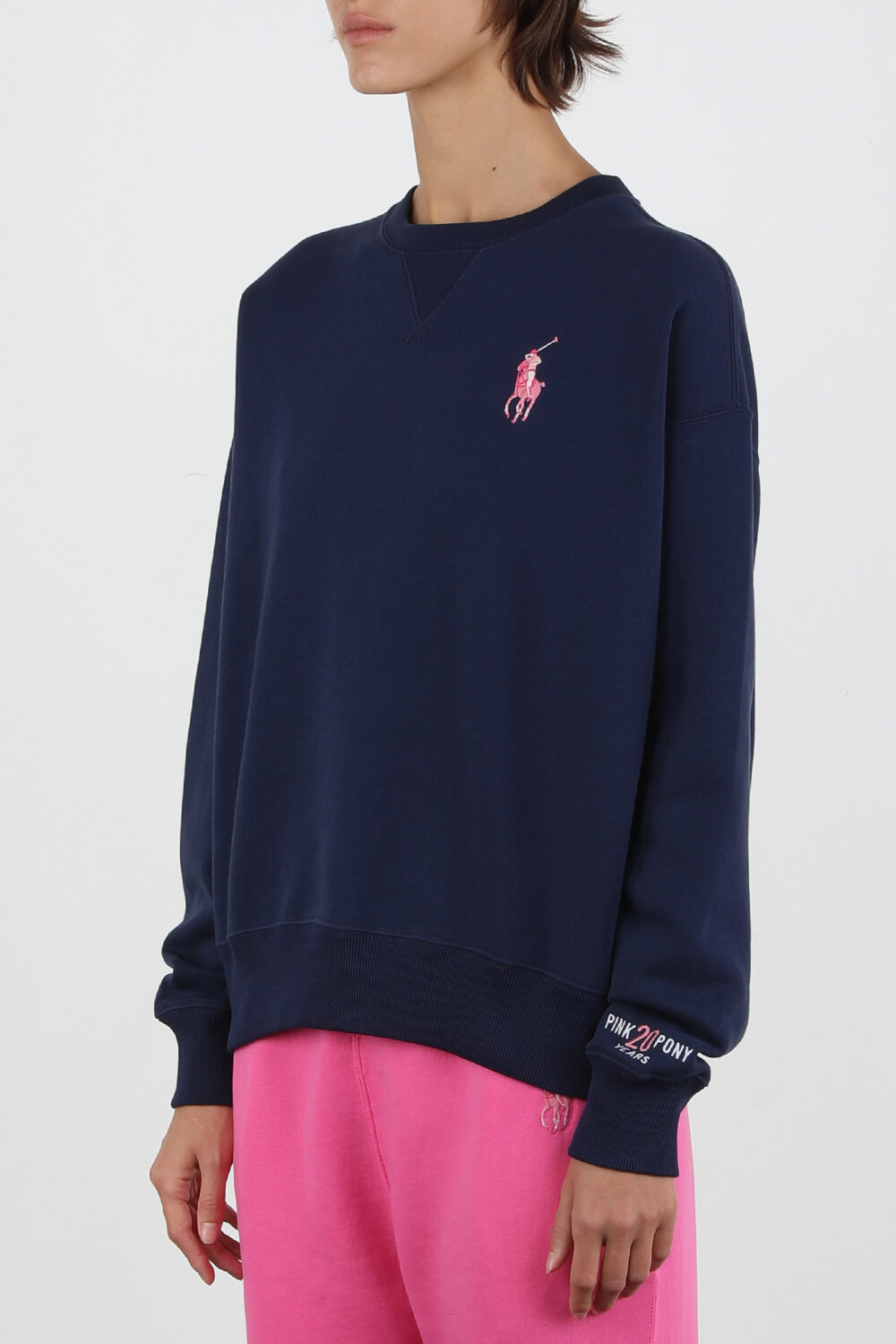 תמונת דוגמן קידמית של סווטשירט פינק פוני