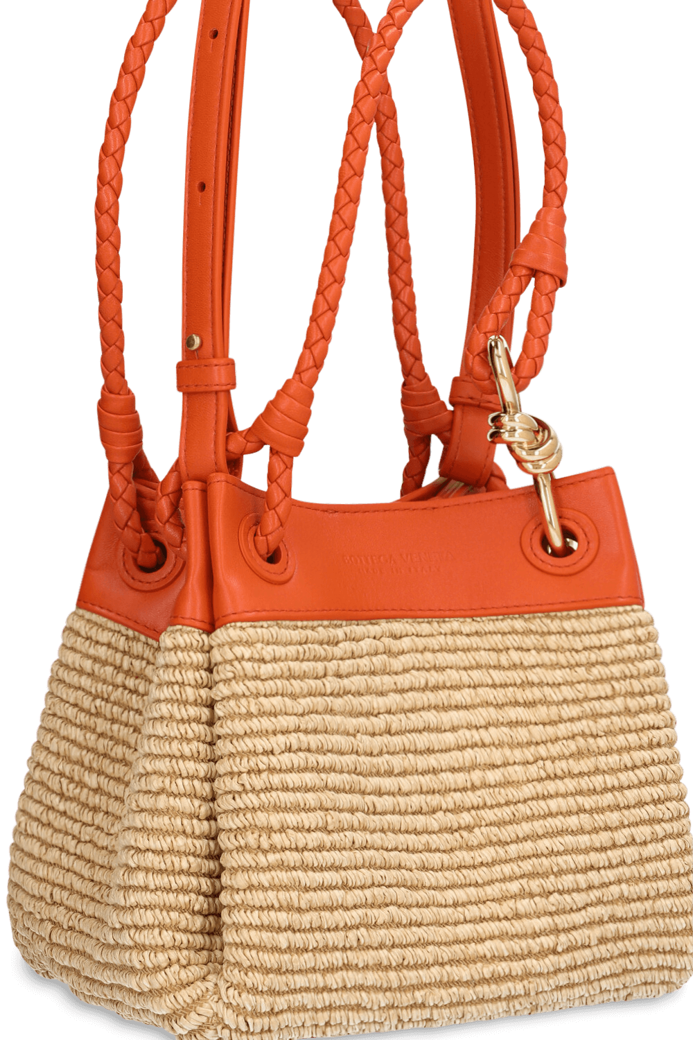 תמונת תקריב של תיק רפיה פרשוט סמול