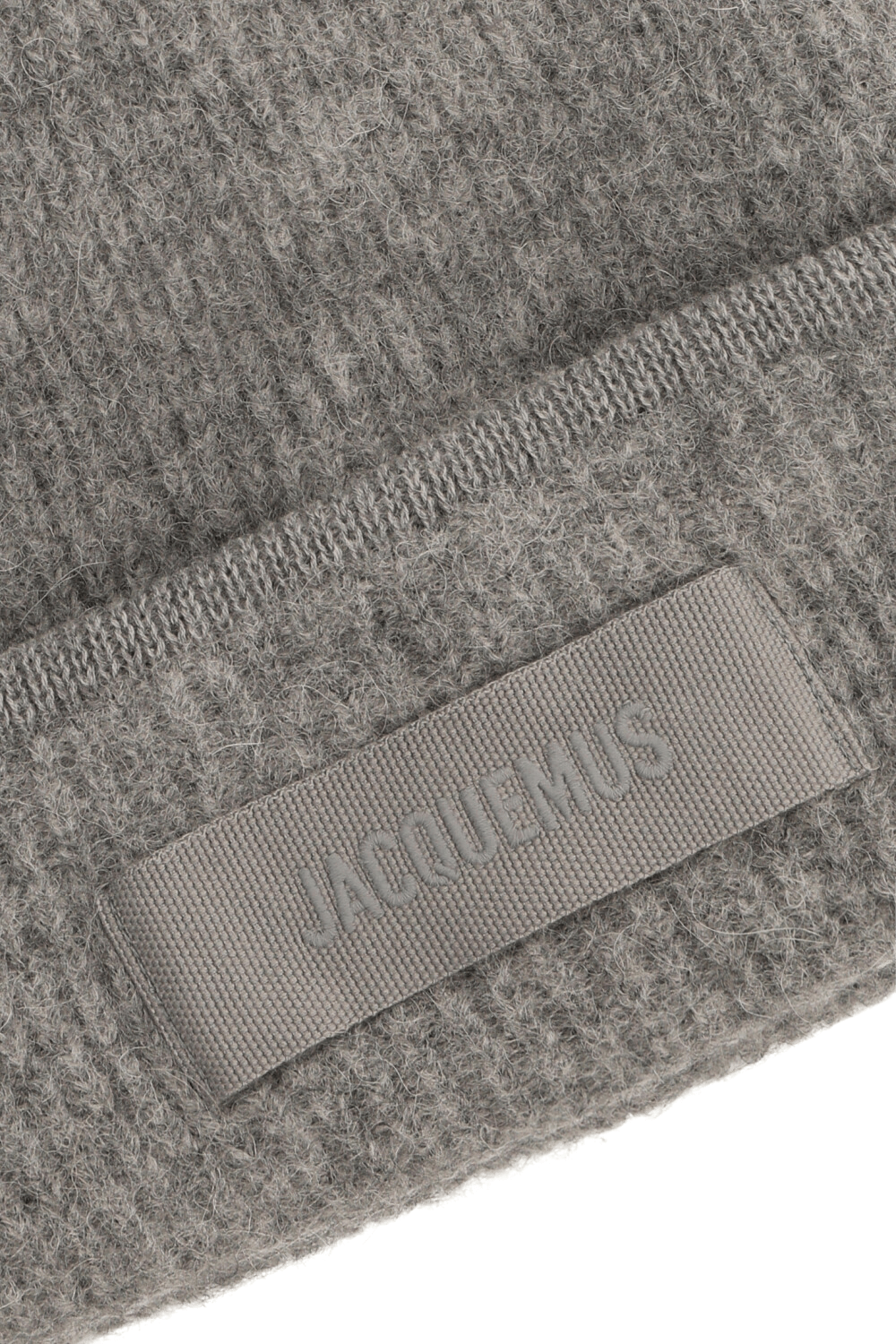 תמונת תקריב של כובע צמר