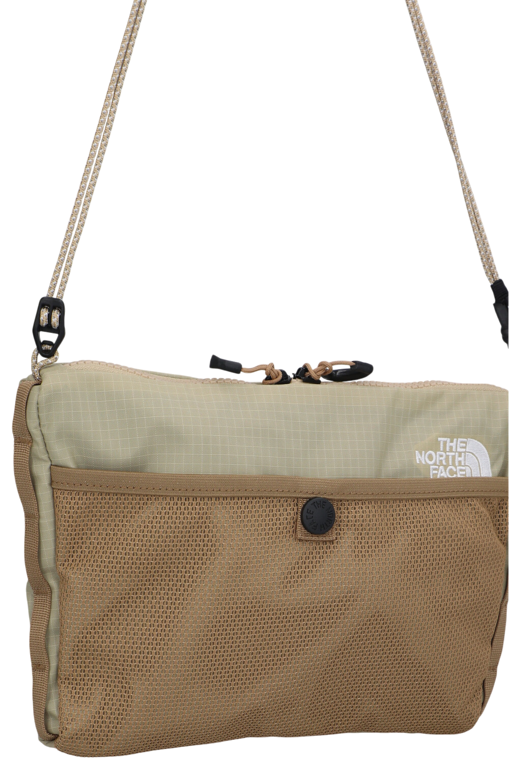 תמונת תקריב של תיק פאוץ' טרה