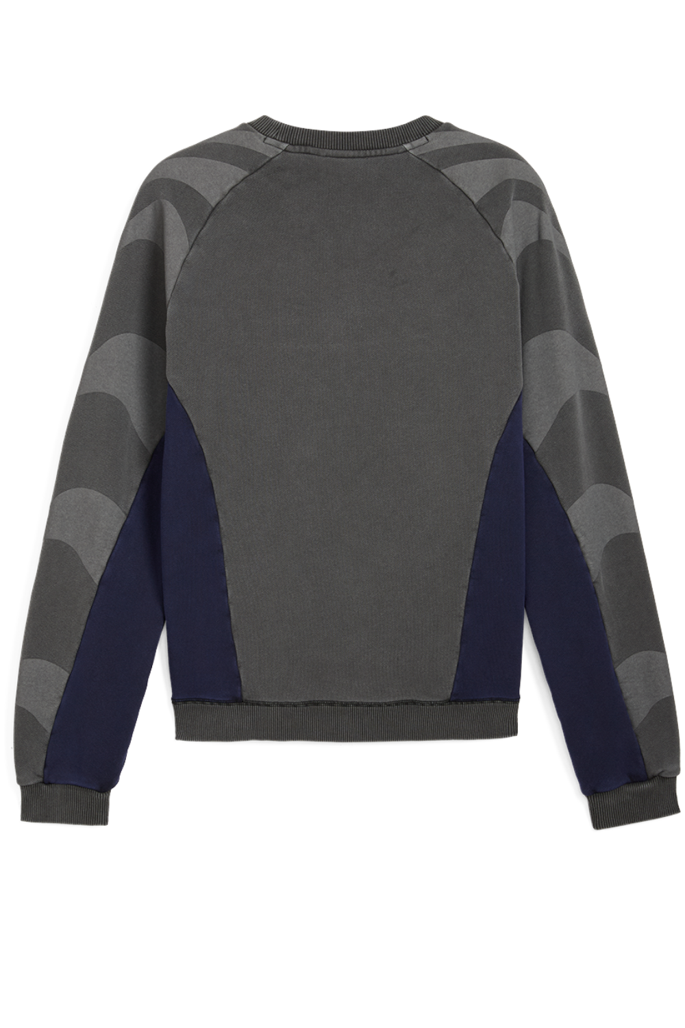 תמונה אחורית של קידסופר X פומה סווטשירט אוברסייז