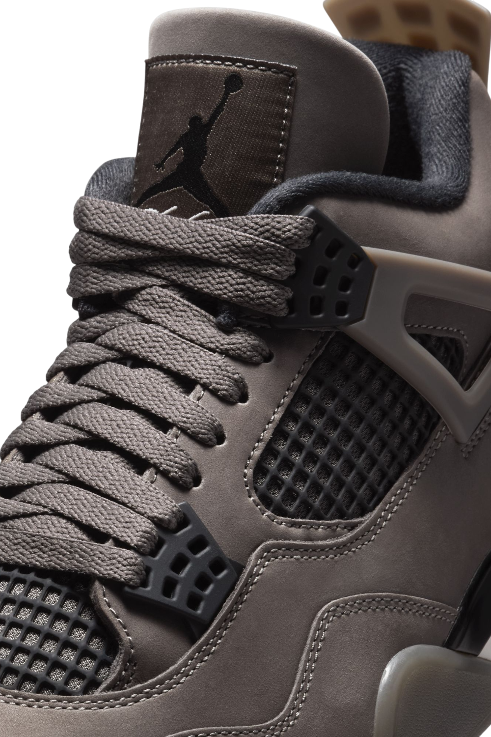 תמונת פנים של נעלי סניקרס ג'ורדן 4 רטרו