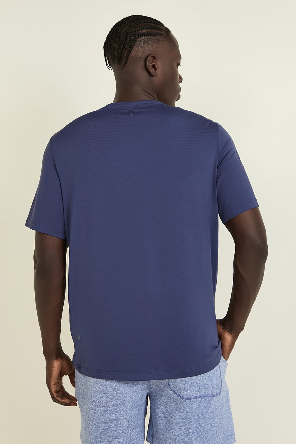 תמונת דוגמן אחורית של License to Train Relaxed Short-Sleeve Shirt