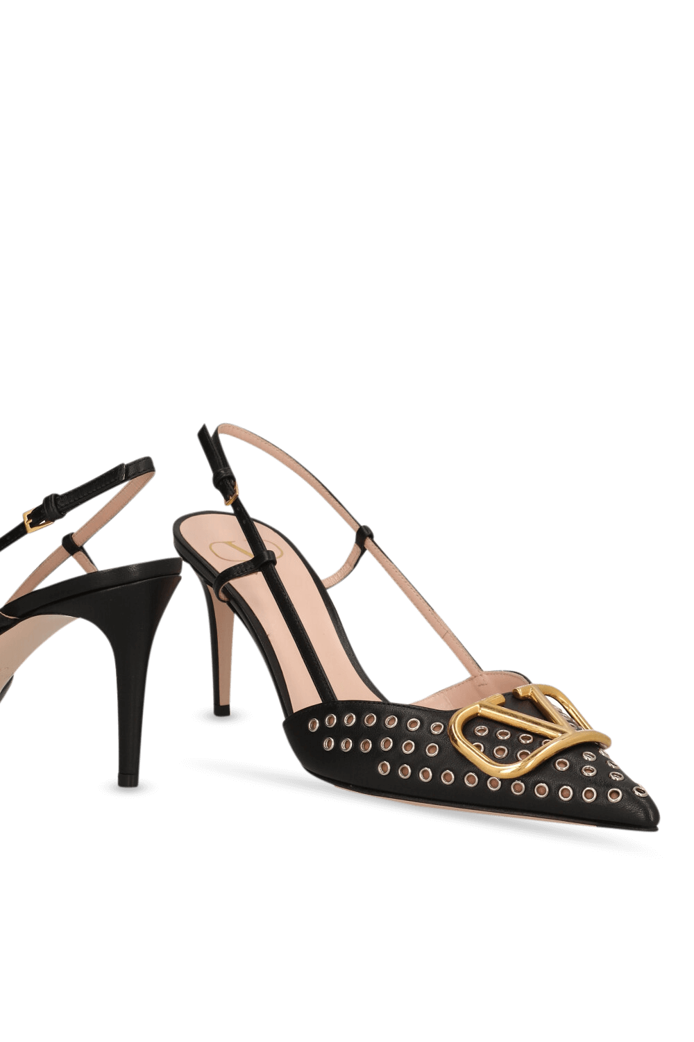 תמונת תקריב של נעלי סלינג בק