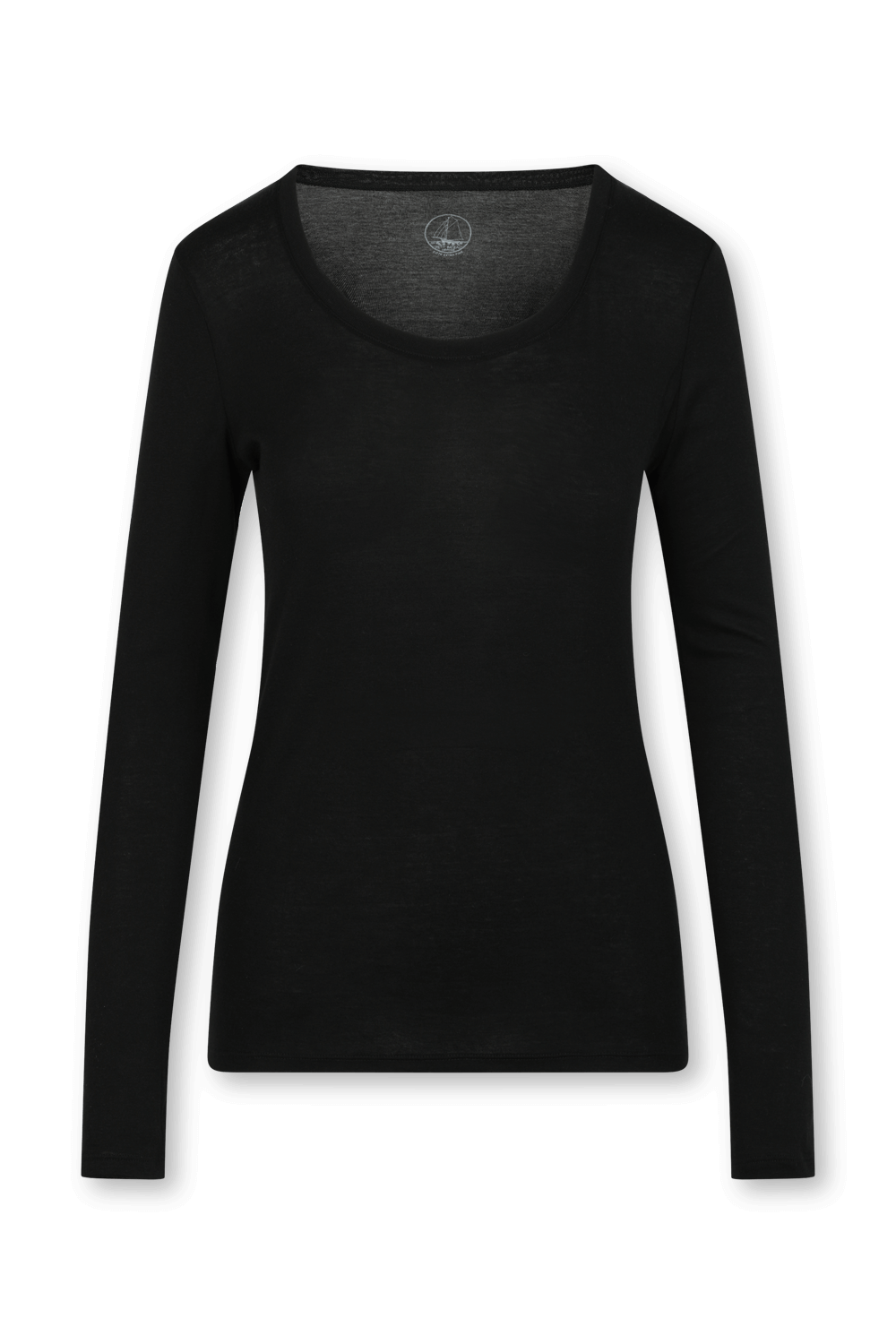 תמונה קידמית של חולצת טי ארוכה בגוון שחור