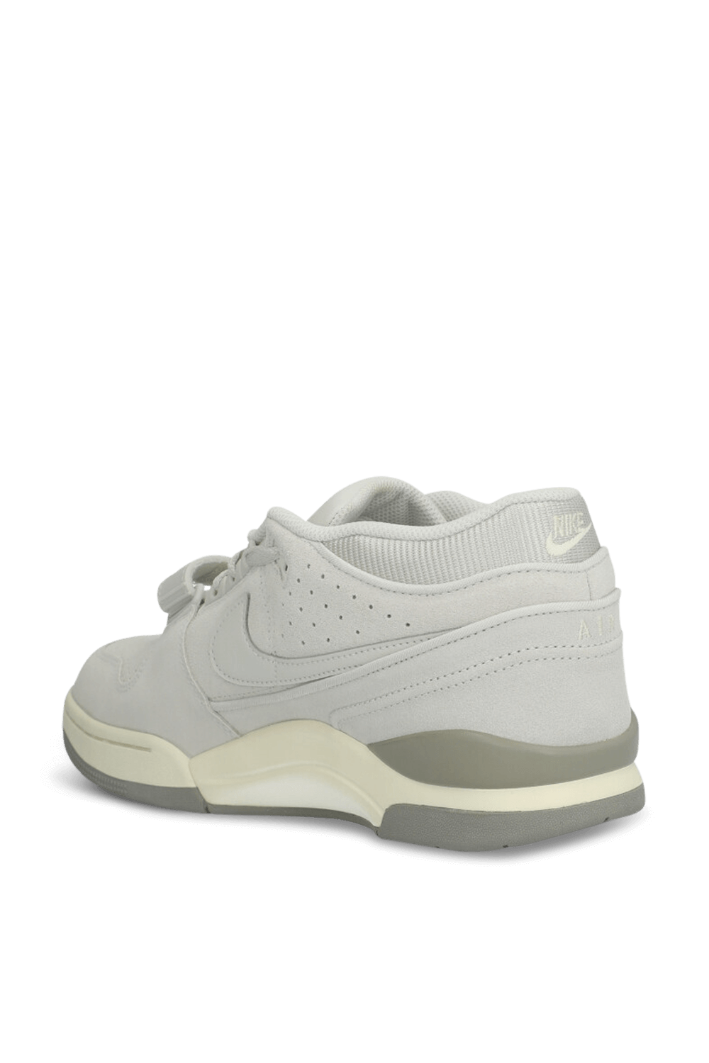 תמונה אחורית של נעלי סניקרס אלפא פורס 88