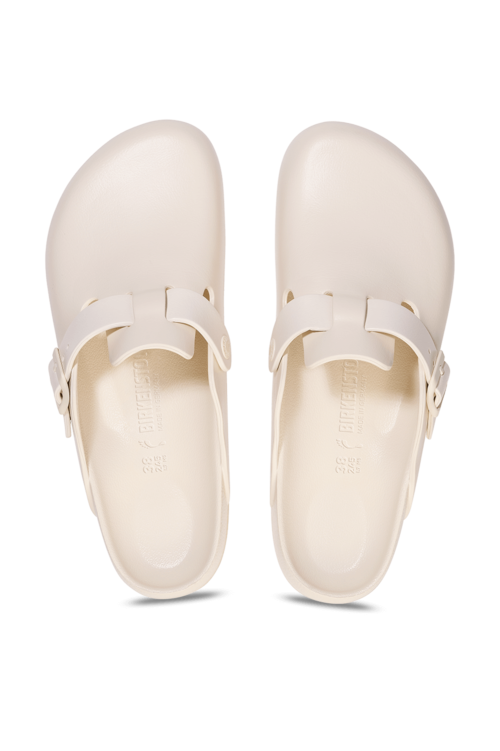 תמונה אחורית של נעלי בוסטון