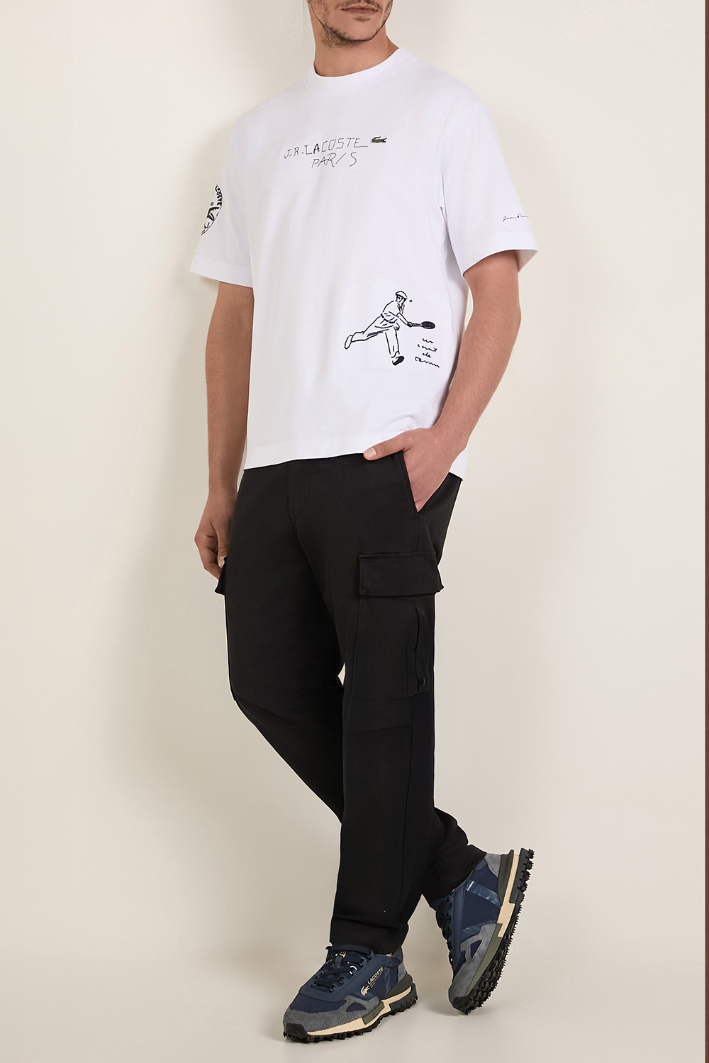 תמונת דוגמן קידמית של נעלי סניקרס עלית אקטיב