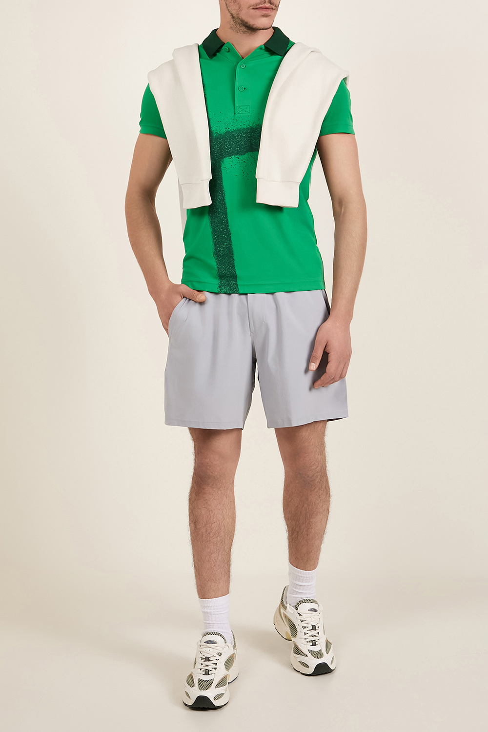 תמונת דוגמן קידמית של נעלי סניקרס סטורם 96