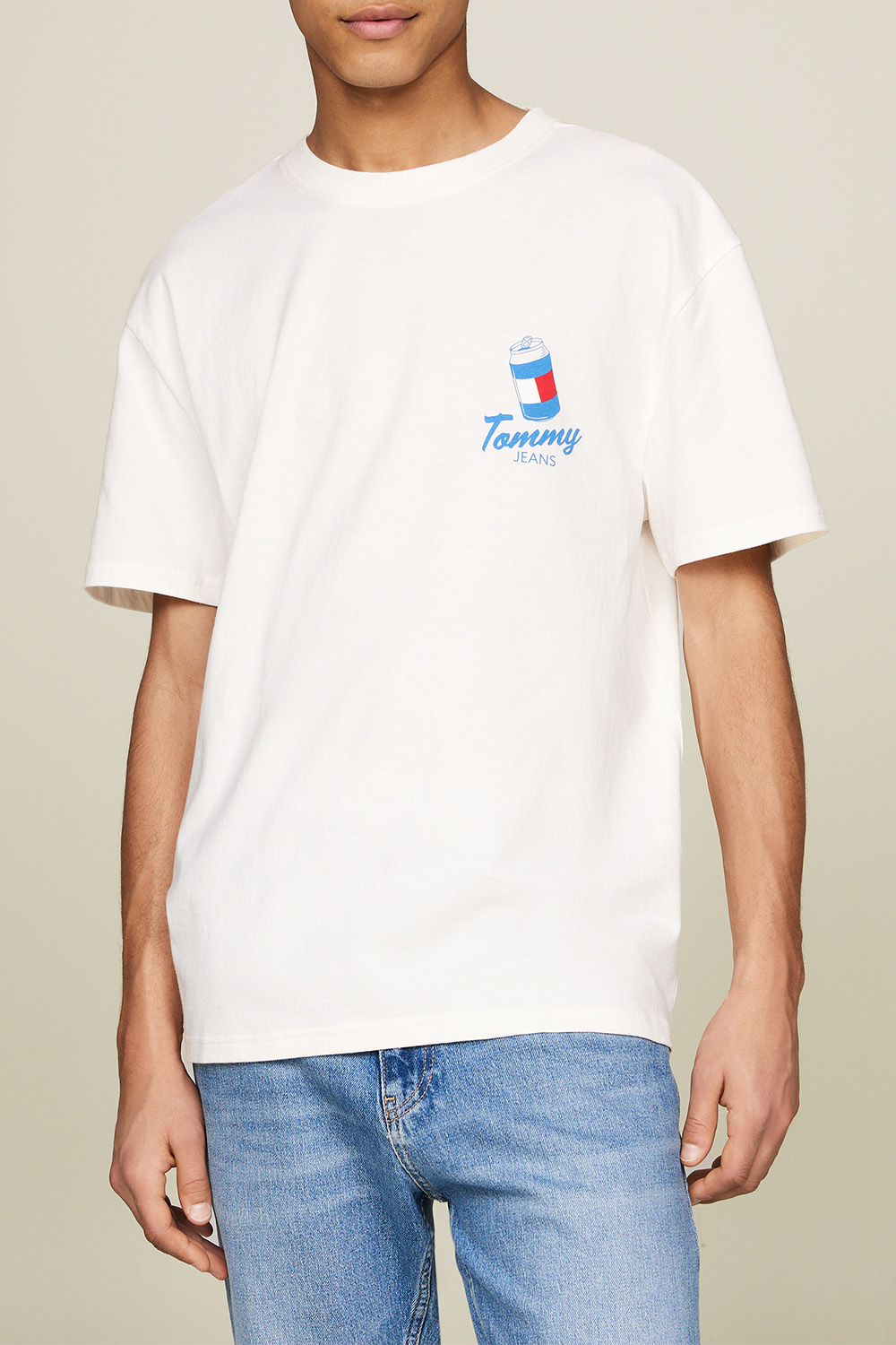 תמונת דוגמן קידמית של חולצת טי