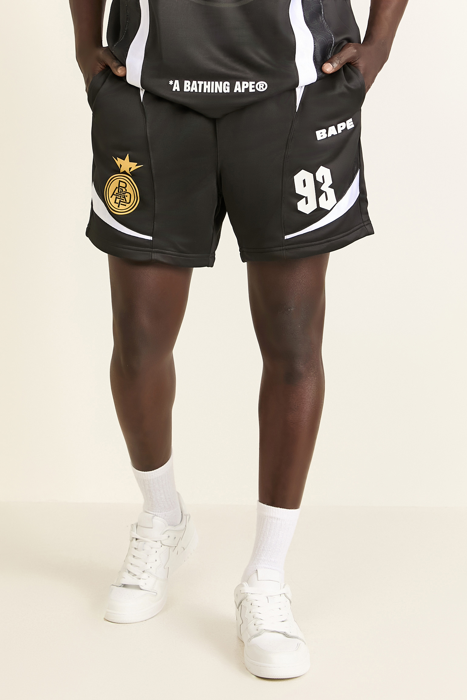 תמונת דוגמן קידמית של מכנסי כדורגל קצרים