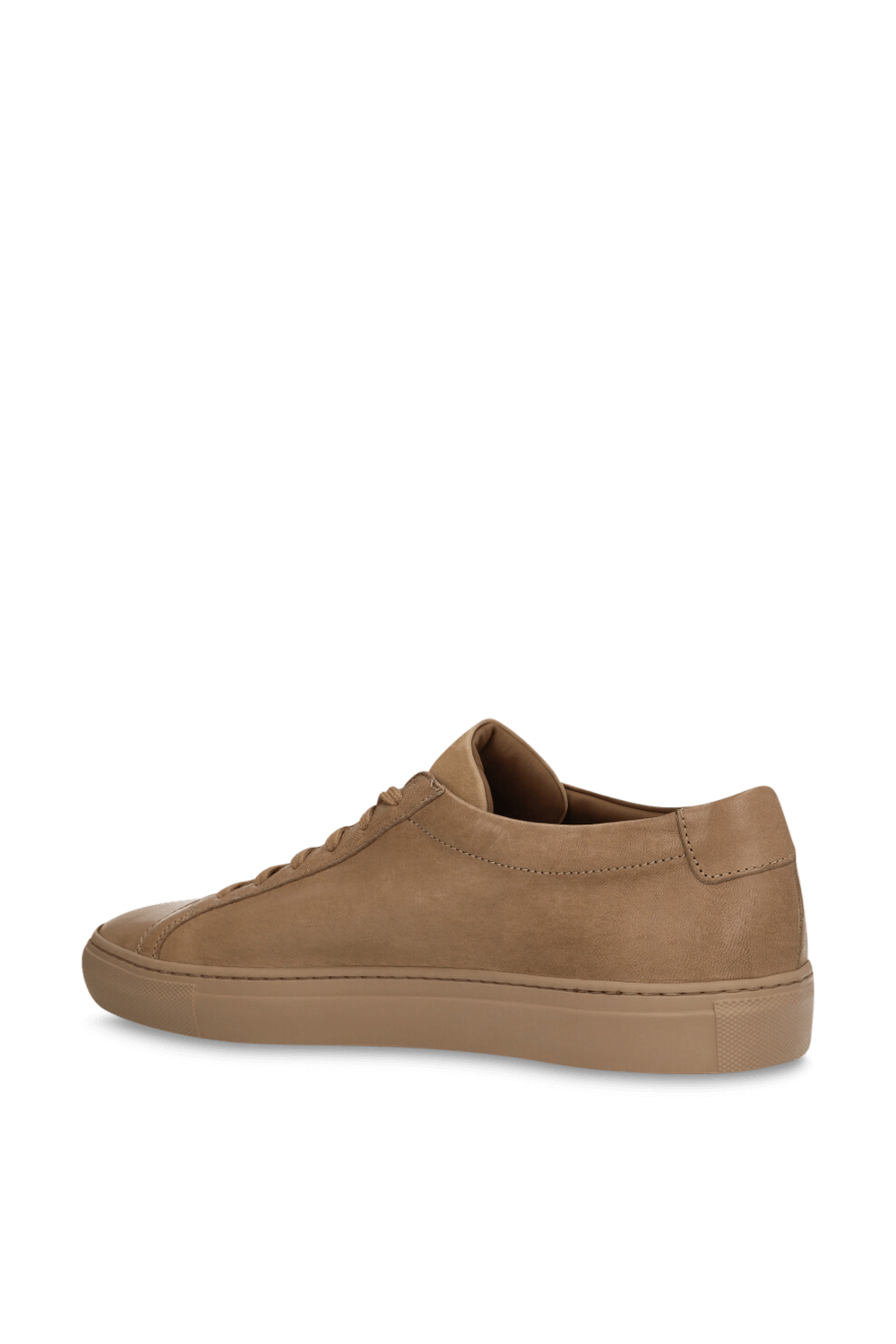 תמונה אחורית של נעלי סניקרס