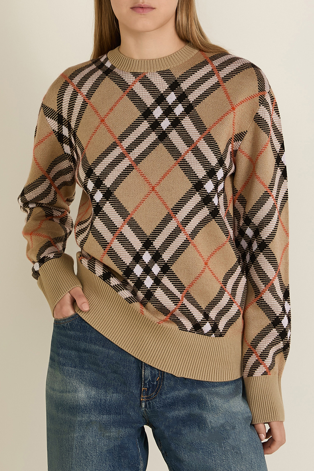 תמונת דוגמן קידמית של סוודר מצמר