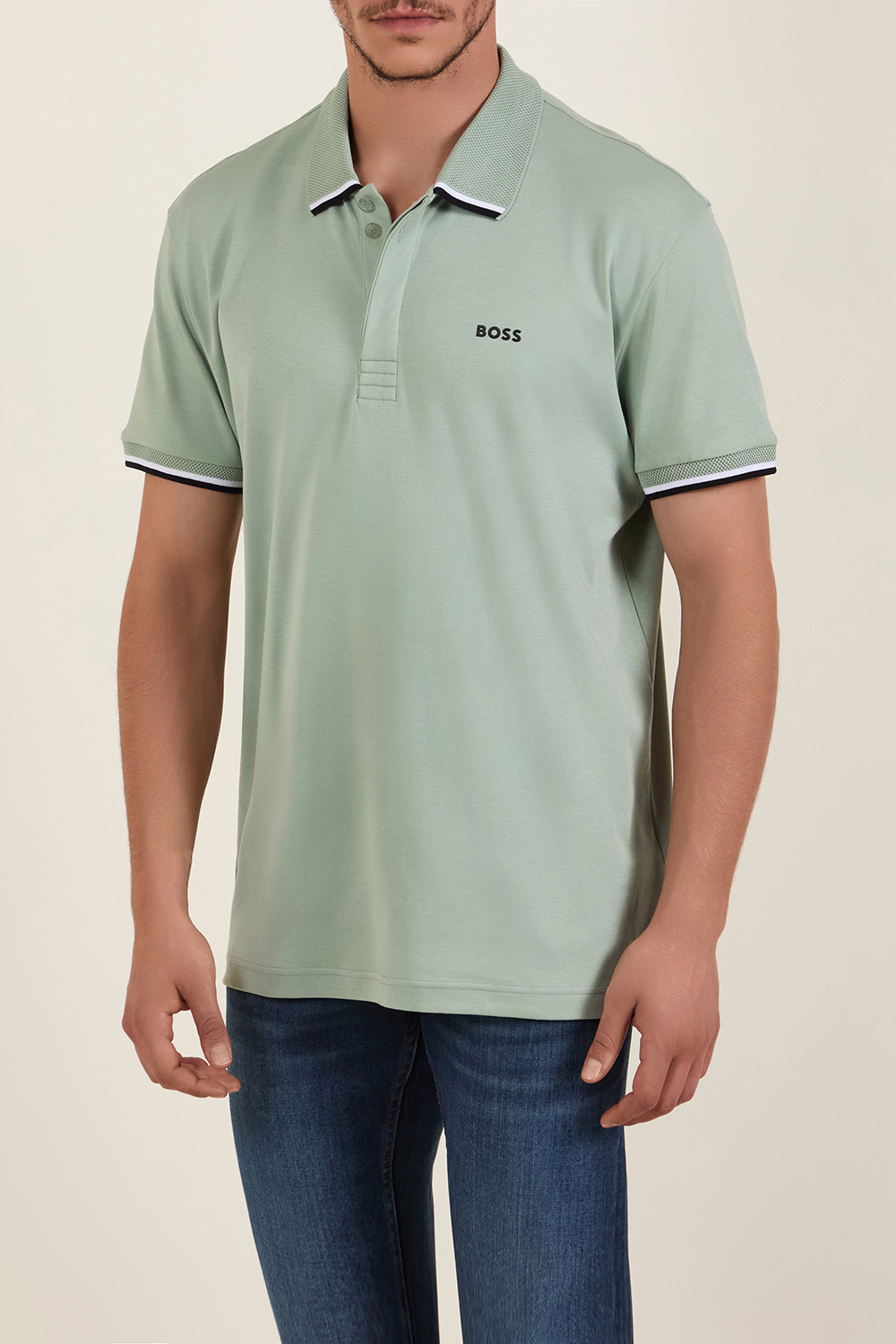 תמונת דוגמן קידמית של חולצת פולו