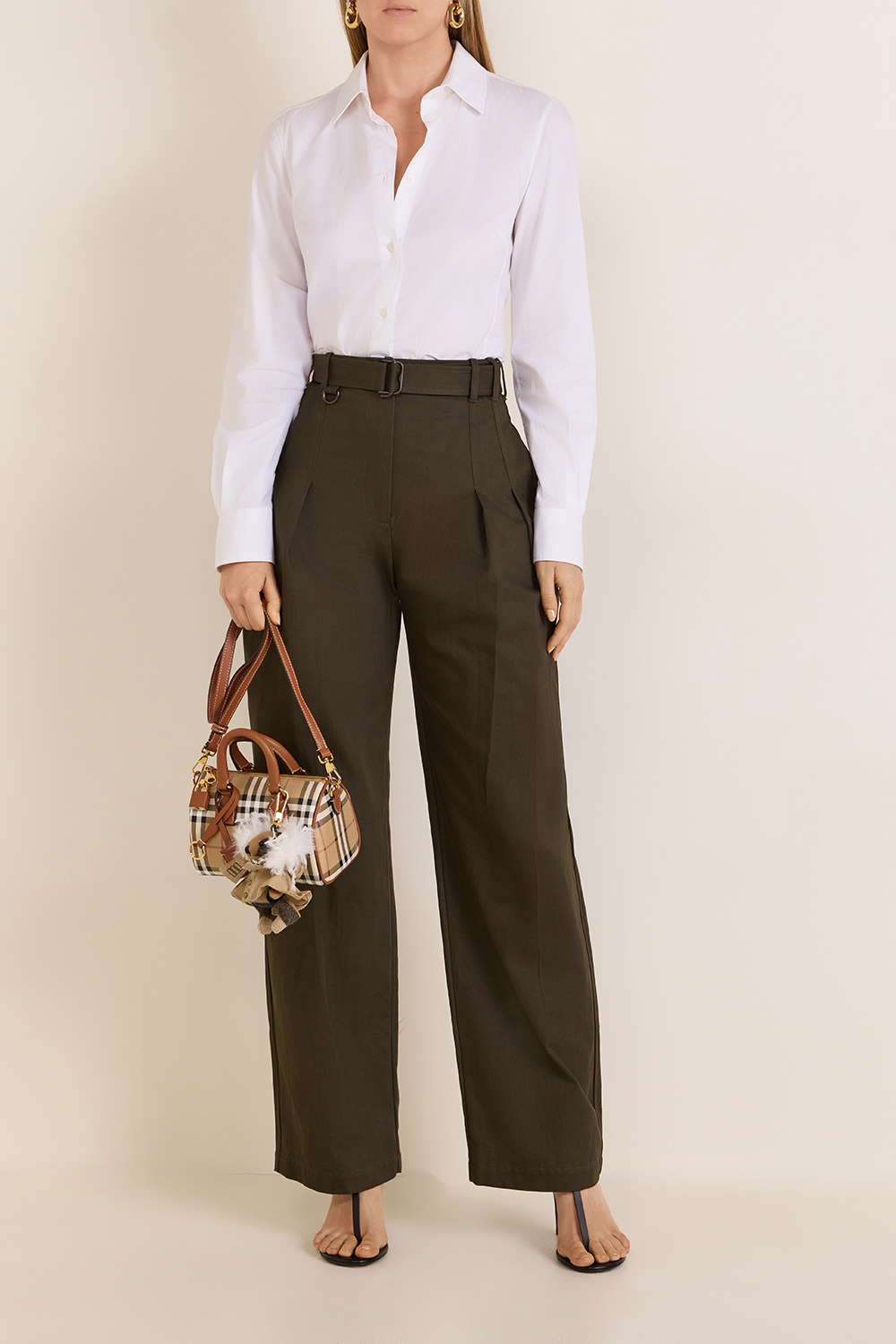 תמונת דוגמן קידמית של מחזיק מפתחות