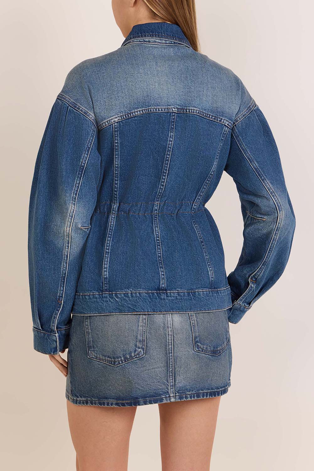 תמונת דוגמן אחורית של ז'קט ג'ינס