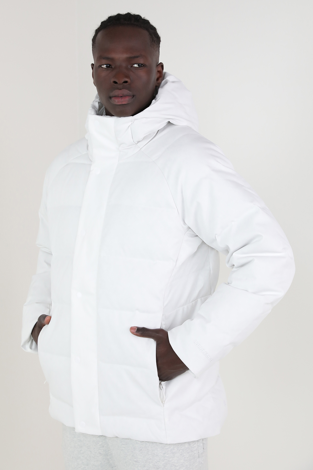 תמונת דוגמן קידמית של Wunder Puff Jacket Tech Canvas