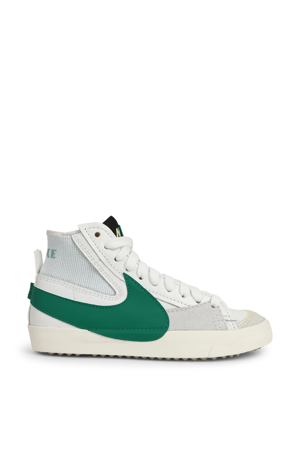 תמונה קידמית של סניקרס מיד בלייזר 77 ג'מבו