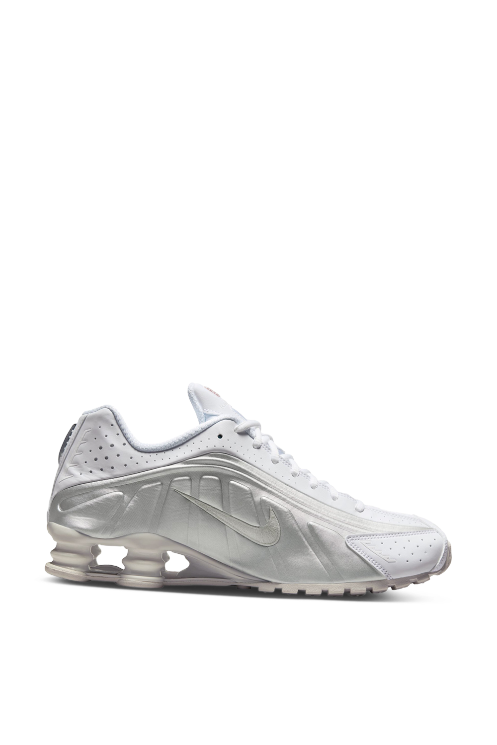 תמונה קידמית של נעלי סניקרס שוקס אר-4