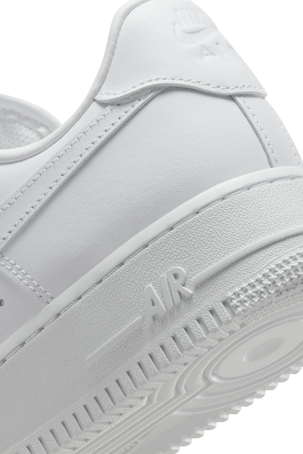 נעלי סניקרס אייר פורס 1