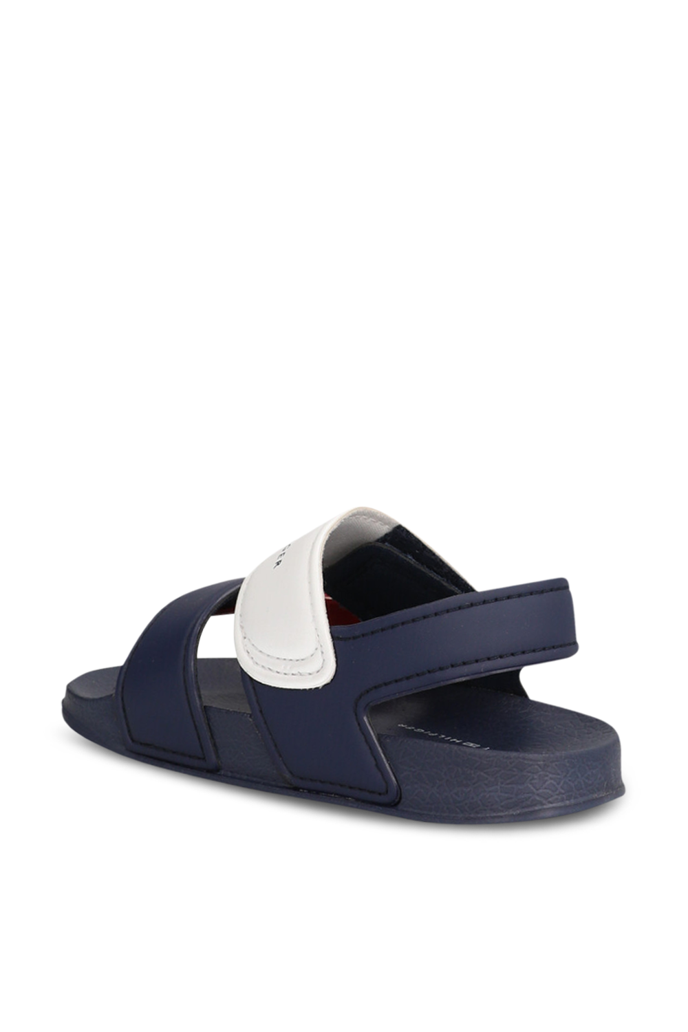 תמונה אחורית של סנדלי סלינג בק