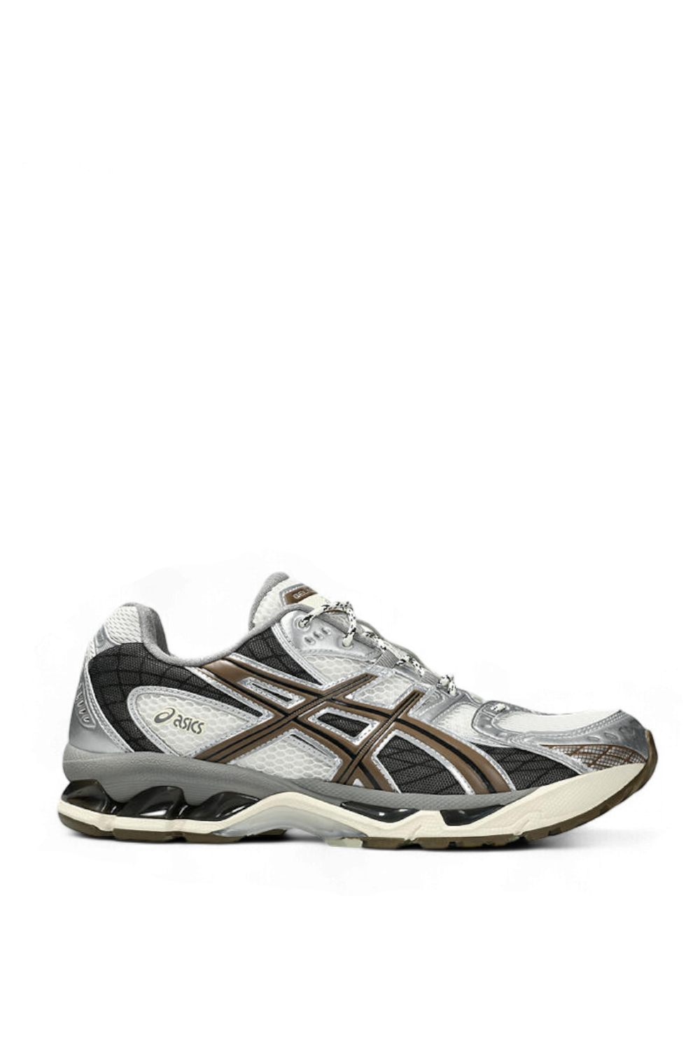 תמונה קידמית של נעלי סניקרס נימבוס 10.1