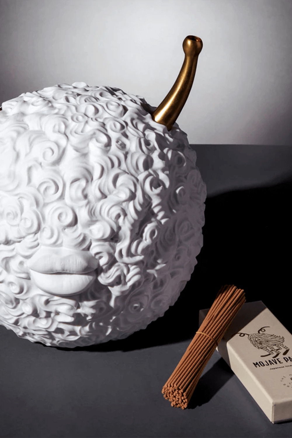 תמונת תקריב של HAAS MOJAVE PALM INCENSE (60 STICKS)