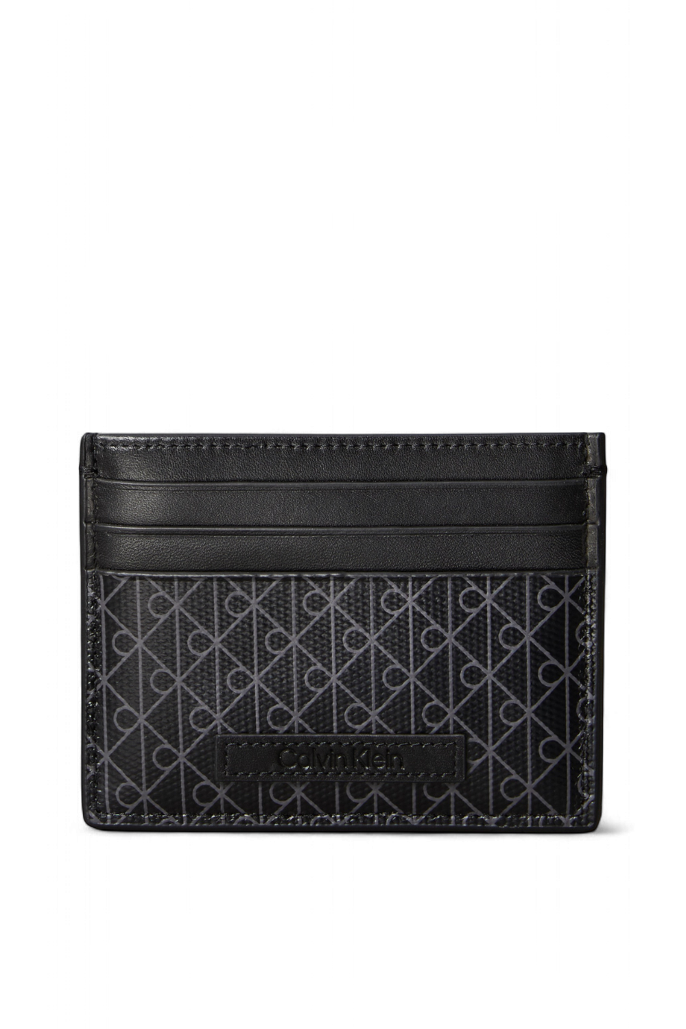 תמונה קידמית של ארנק כרטיסים