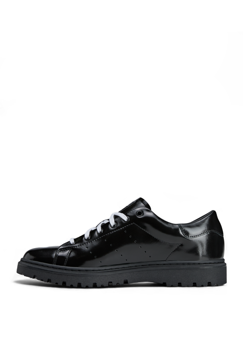 תמונה אחורית של נעלי סטאן סמית' אדידס X בובספוג