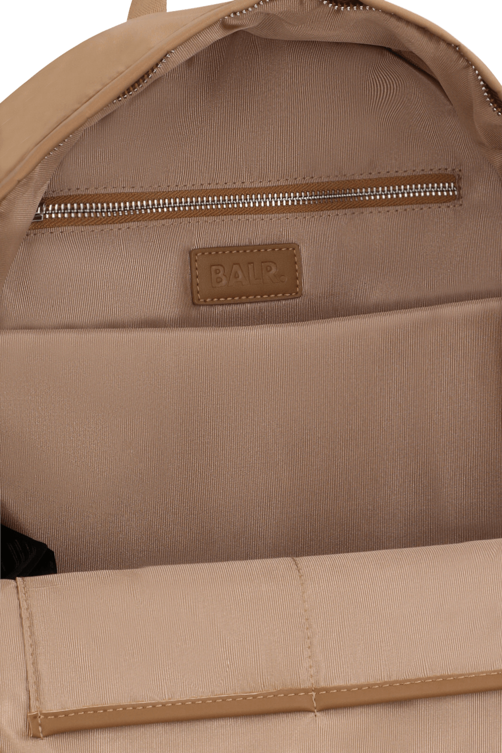 תמונת פנים של תיק גב